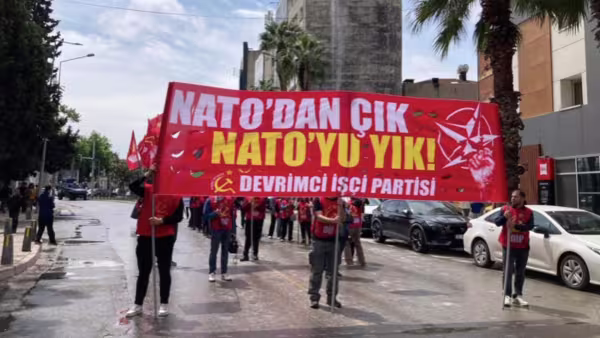Esitaş