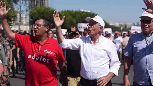 Parti Yeni, düzen siyaseti eski, NATO’culuk baki!