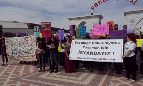 8mart_a.u.jpg
