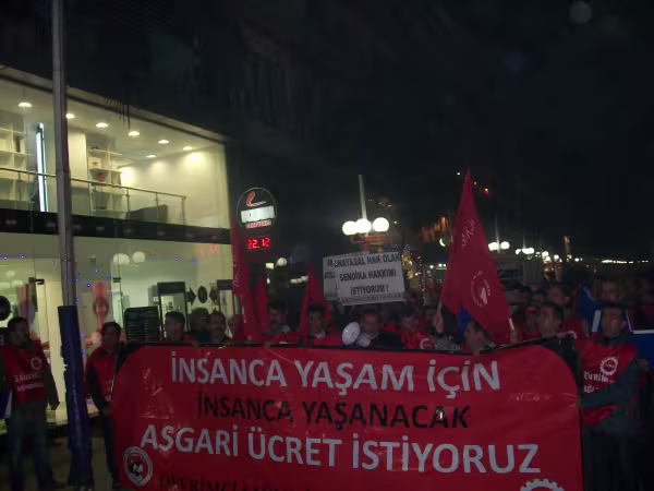 d81dde7813bd99a2f6a5498a2ec932ec.jpg