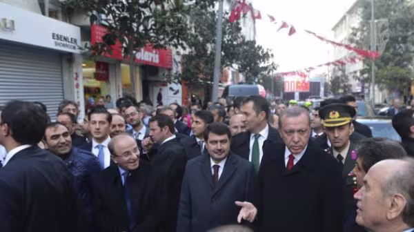 erdogan_sigara.jpg