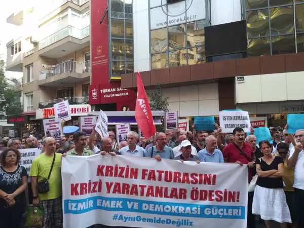 izmirkriz01.jpg