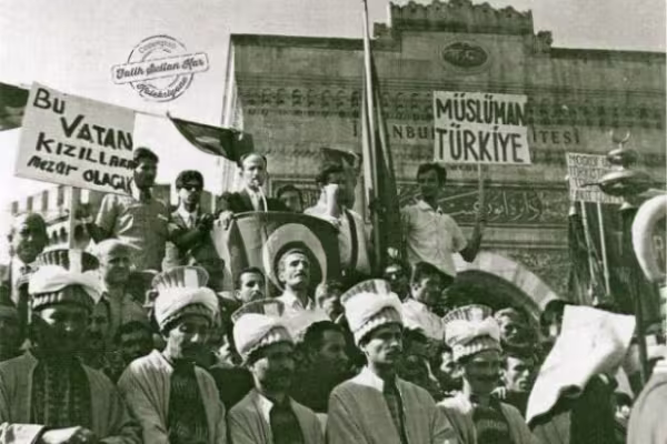 kanli_pazar_ismail_kahraman.jpg