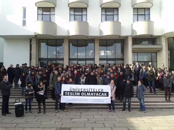 odtu_25aralik2015_eylem.jpg