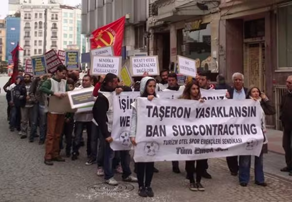 taseron111.jpg