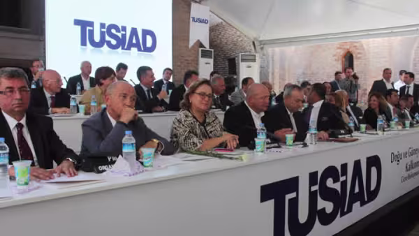 tusiad.jpg