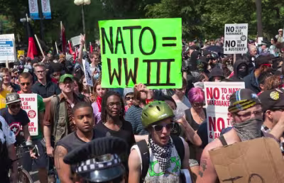 anti-nato-protest-chicago.jpg